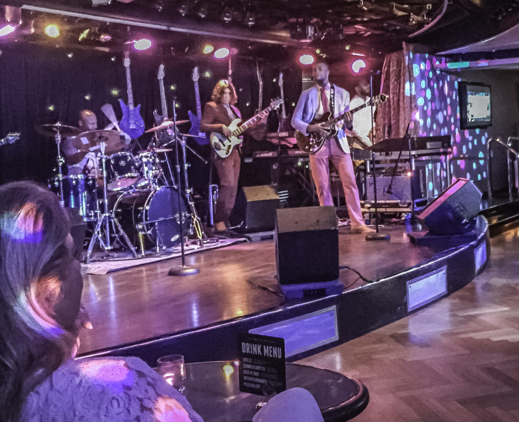 B.B. King All Star band at the Blues Club (for dancin' all night), Holland America Lines ms Nieuw Amsterdam