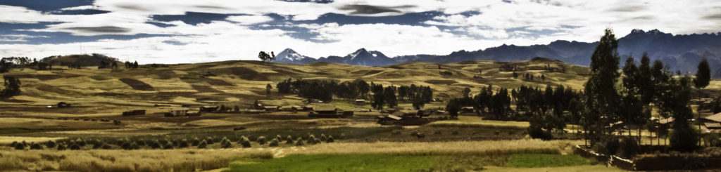 The Sacred Plateau, Sacred Valley near Chinchero, Cusco, Cuzco, Peru 