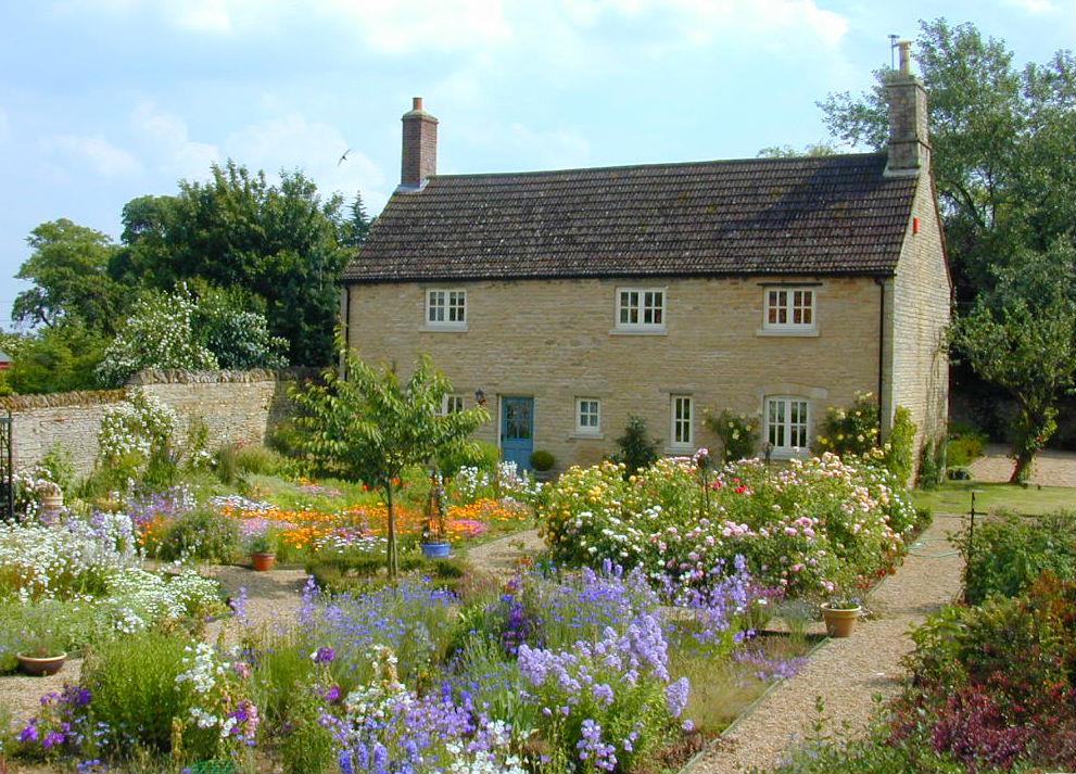 Clare Family Cottage, Northborough