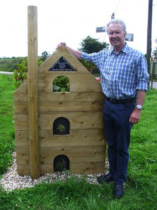 Masterpiece Mystery Tour, Cliff Selby with his engine house planter box, Cornwall, Great Britain, England, UK