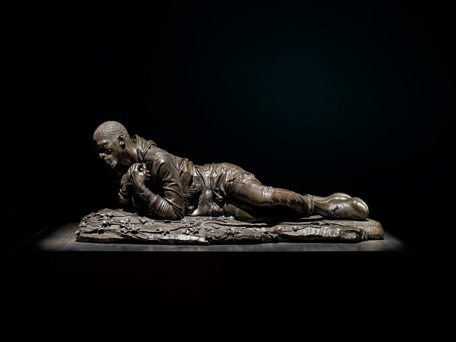 Kehinde Wiley, “Christian Martyr Tarcisius (El Hadji Malick Gueye)”, 2021 Bronze. Courtesy of the artist and Templon, Paris — Brussels — New York. Photo: Ugo Carmeni.