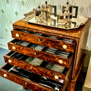 Art Deco tea set, B-MAD Museum, Lisbon, Portugal