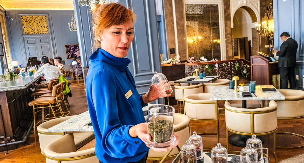 Post Room Tea sommelier, Beacon Grand Hotel, San Francisco, California